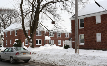 Bloomfield Gardens in Rome, NY - Building Photo - Building Photo