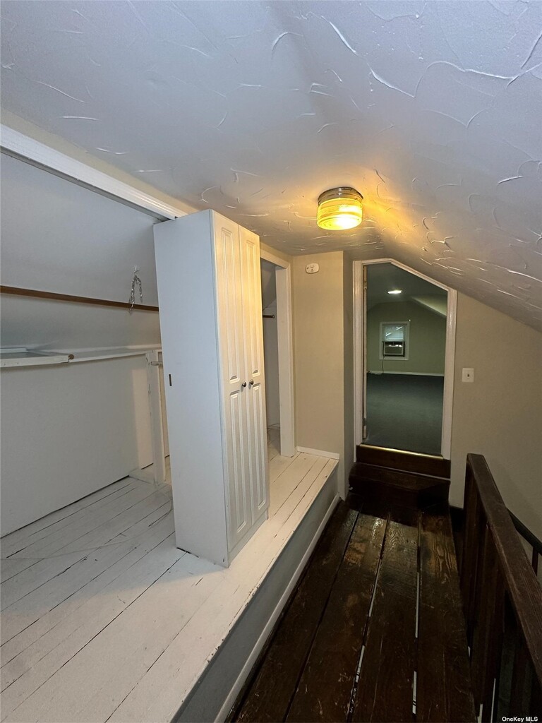 21 Lincoln Ave Rentals in Islip Terrace, NY