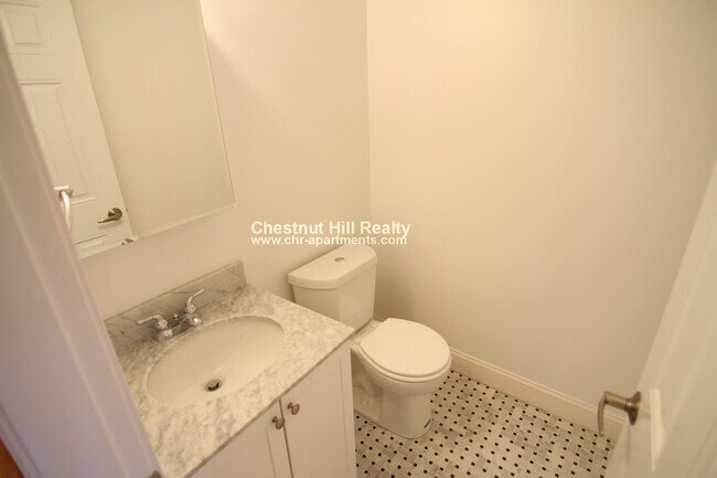 55 Langdon St, Unit 5 in Cambridge, MA - Building Photo - Building Photo