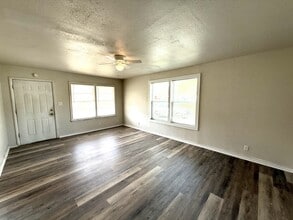 330 C St in Ardmore, OK - Building Photo - Building Photo