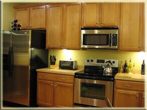 705 Keystone Park Dr in Morrisville, NC - Building Photo - Building Photo