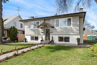 2217 N Atlantic St in Spokane, WA - Building Photo - Building Photo