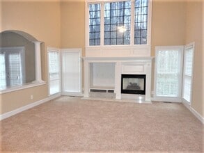 4727 Cedar Wood Dr SW in Lilburn, GA - Building Photo - Building Photo