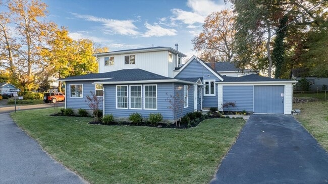 250 Glenwood Rd in Pasadena, MD - Building Photo - Building Photo