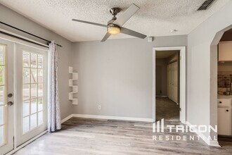 3413 Yule Tree Dr in Edgewater, FL - Building Photo - Building Photo