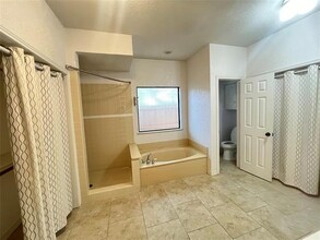 7426 Courtside Dr in Garland, TX - Building Photo - Building Photo