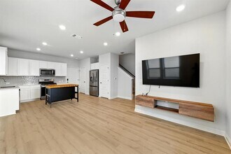 7503 Lauper Dr in Austin, TX - Building Photo - Building Photo