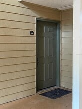9481 Highland Oak Dr, Unit 1404 in Tampa, FL - Foto de edificio - Building Photo