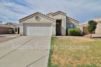 1710 E Horseshoe Ave in Gilbert, AZ - Building Photo - Building Photo