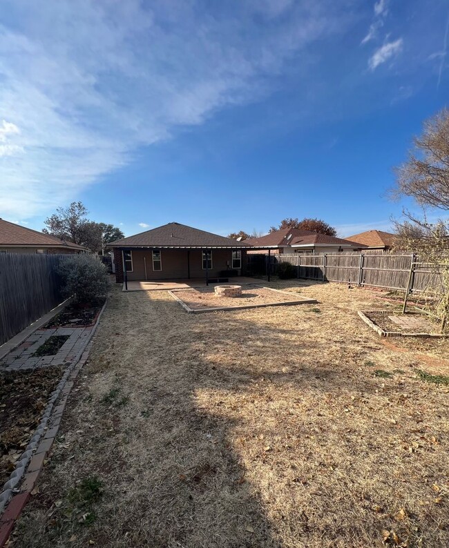 8501 Vernon Ave in Lubbock, TX - Building Photo - Building Photo