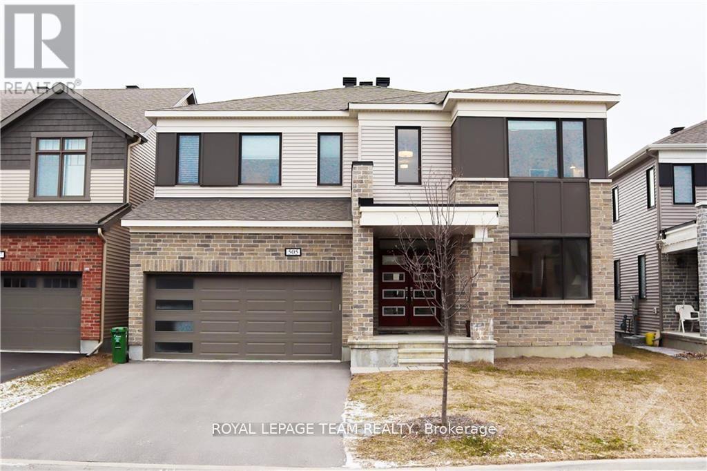 505 Arosa Wy in Ottawa, ON - Building Photo