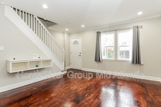 6842 Dunbar Rd in Dundalk, MD - Building Photo - Building Photo