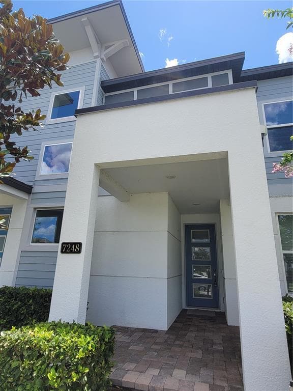 property at 7248 Carrickbend Ln