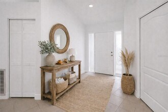 6409 Stone River Rd in Bradenton, FL - Building Photo - Building Photo