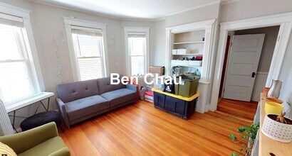 243 Summer St, Unit 1B in Somerville, MA - Building Photo - Building Photo