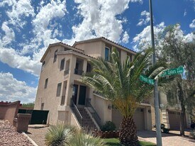 4663 French Hill Ct in Las Vegas, NV - Building Photo