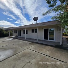 115 Isle Royale Cir in Vacaville, CA - Foto de edificio - Building Photo