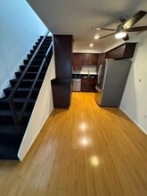 11035 Kittridge St, Unit 151 in North Hollywood, CA - Building Photo - Building Photo