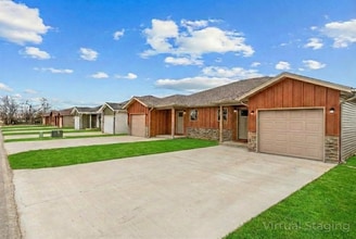 7 Kimberling Blvd in Kimberling City, MO - Building Photo - Building Photo