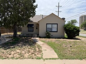 1523 25th St in Lubbock, TX - Building Photo