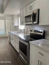 3069 E Cannon Dr in Phoenix, AZ - Building Photo - Building Photo
