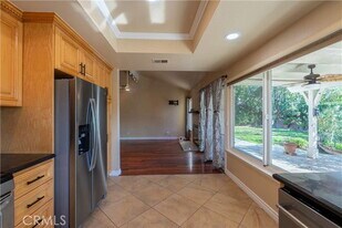 23640 Vía Calma in Santa Clarita, CA - Building Photo