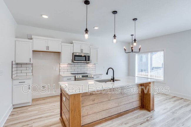 8541 W 37th St N in Wichita, KS - Building Photo - Building Photo