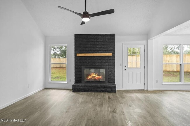 214 W Lakewood Dr in Hattiesburg, MS - Building Photo - Building Photo