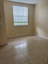 590 Amador Ln in West Palm Beach, FL - Building Photo - Building Photo