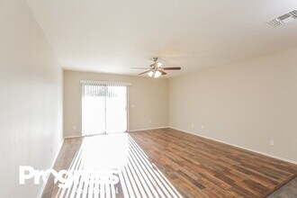 7107 S 31st Dr in Phoenix, AZ - Building Photo - Building Photo