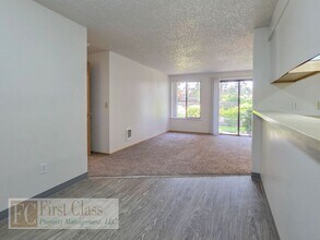 4860 SW Murray Blvd in Beaverton, OR - Building Photo - Building Photo