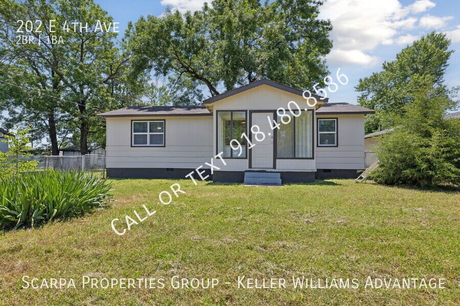 202 E 4th Ave in Owasso, OK - Building Photo