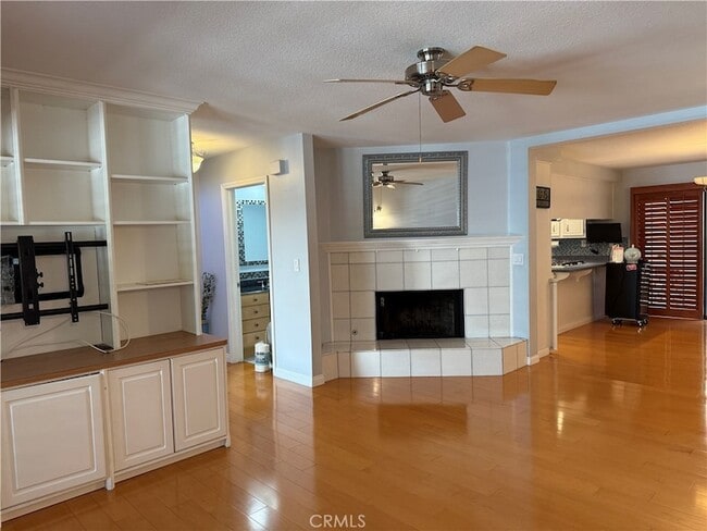 676 Shepard St in Los Angeles, CA - Building Photo - Building Photo