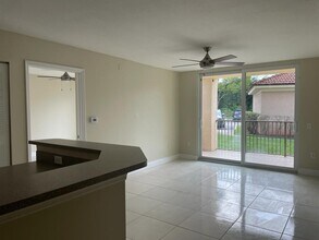 1103 Villa Cir in Boynton Beach, FL - Building Photo - Building Photo