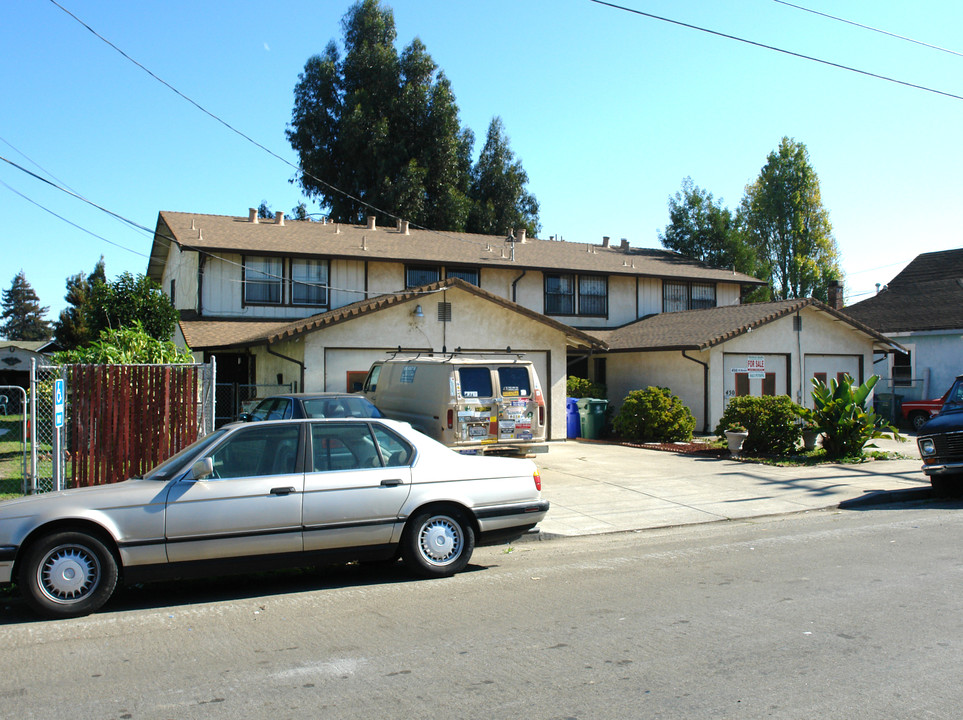 448-454 B St in Richmond, CA - Building Photo