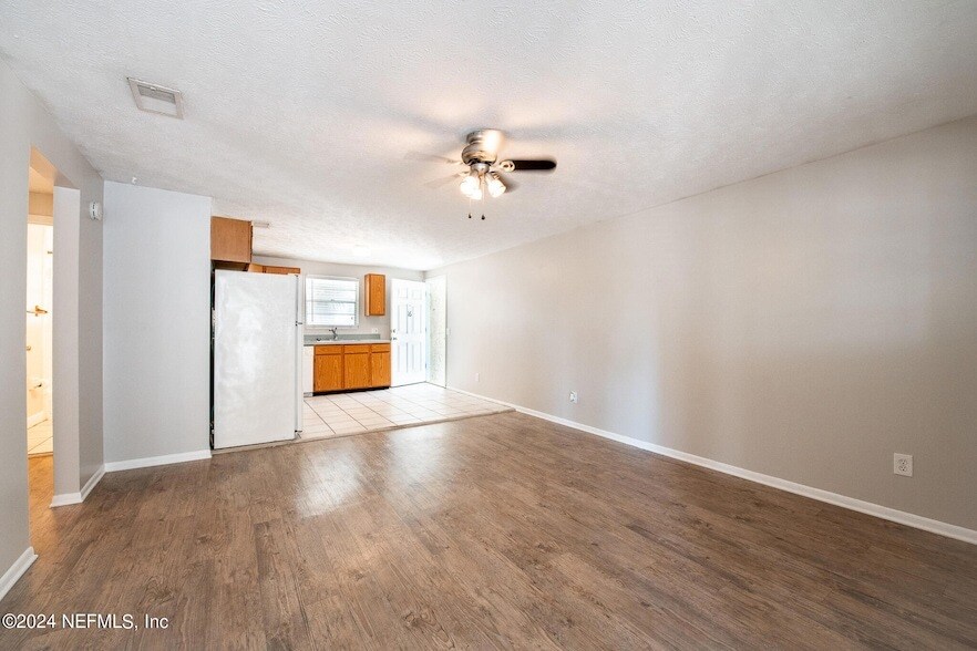 1016 2nd St S in Jacksonville Beach, FL - Building Photo