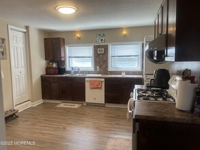 819 16th Ave in Belmar, NJ - Building Photo - Building Photo