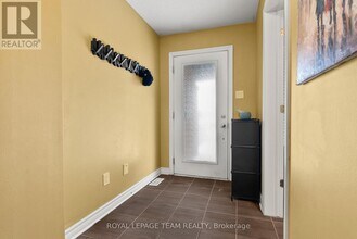 88 Stockholm Private in Ottawa, ON - Building Photo - Building Photo