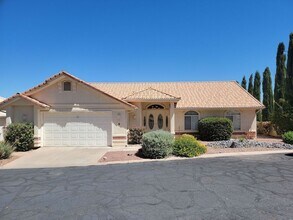2105 Balboa Way in Saint George, UT - Building Photo - Building Photo