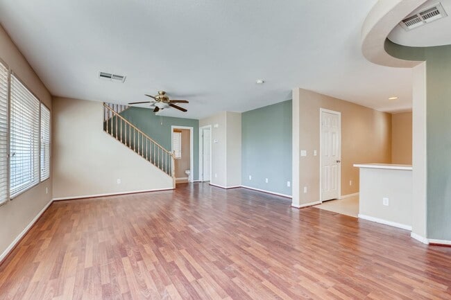 8725 Pitch Fork Ave in Las Vegas, NV - Building Photo - Building Photo