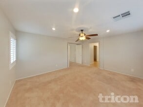 9302 Wildcat Springs Ave in Las Vegas, NV - Building Photo - Building Photo