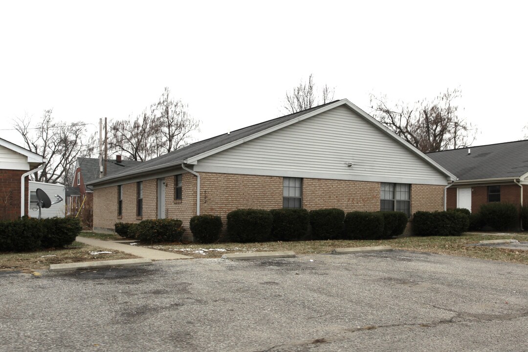 John Street Apartments in Jeffersonville, IN - Building Photo