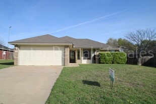 4705 Fawn Dr in Killeen, TX - Building Photo