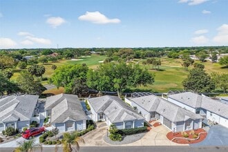 1808 Peachtree Ave in the Villages, FL - Foto de edificio - Building Photo