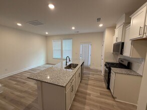 1222 Hammond Dr in Mebane, NC - Building Photo - Building Photo