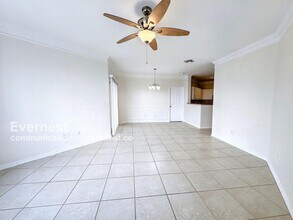 4306 Bayside Village Dr in Tampa, FL - Building Photo - Building Photo