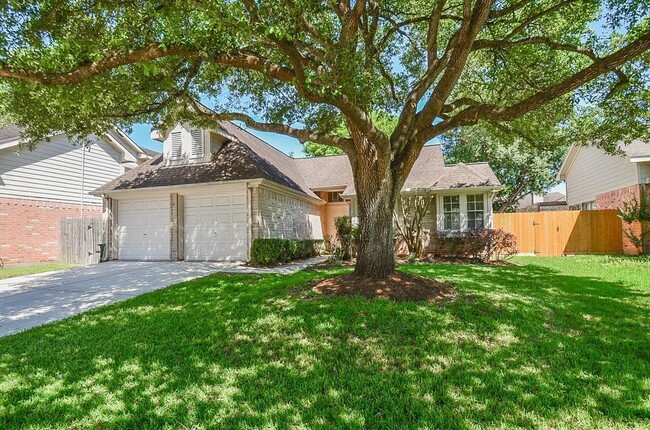 4431 Waterfall Way in Sugar Land, TX - Building Photo - Building Photo
