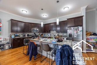 520 N Western Ave in Chicago, IL - Building Photo - Building Photo