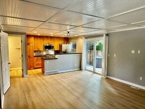 8055 Kline Ct in Arvada, CO - Building Photo - Building Photo