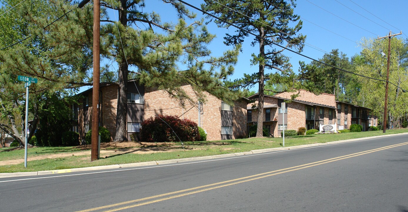 The Murchison Apartments in Durham, NC - Building Photo